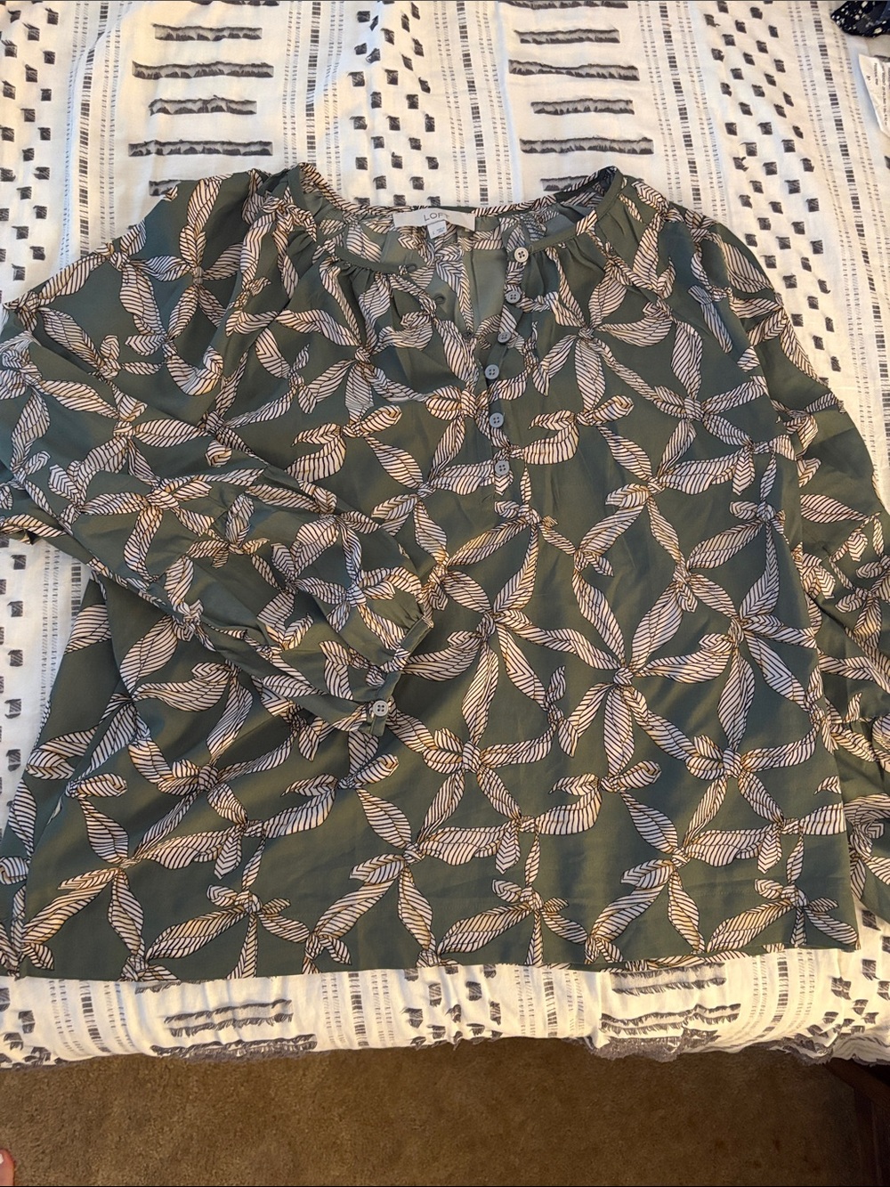 LOFT Olive Green Leaf Print Button-Front Blouse